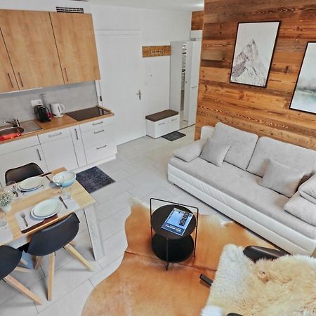 Appartement 2,5pce - plein centre de la station - Rénové Crans-Montana Esterno foto