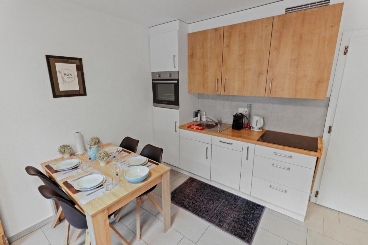 Appartement 2,5pce - plein centre de la station - Rénové Crans-Montana Esterno foto